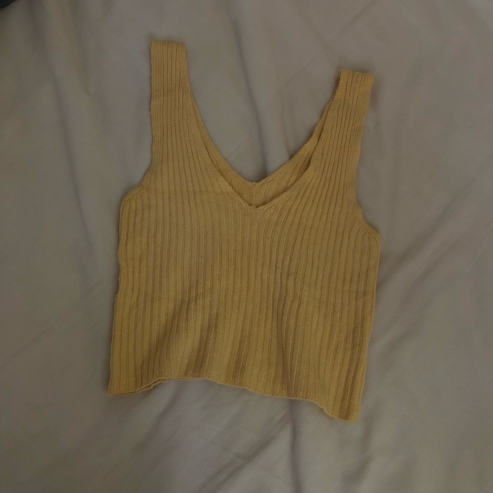 brandy melville yellow ribbed tank